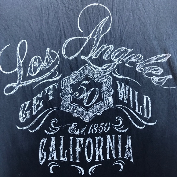 Los Angles California graphic T-shirt - Picture 2 of 4
